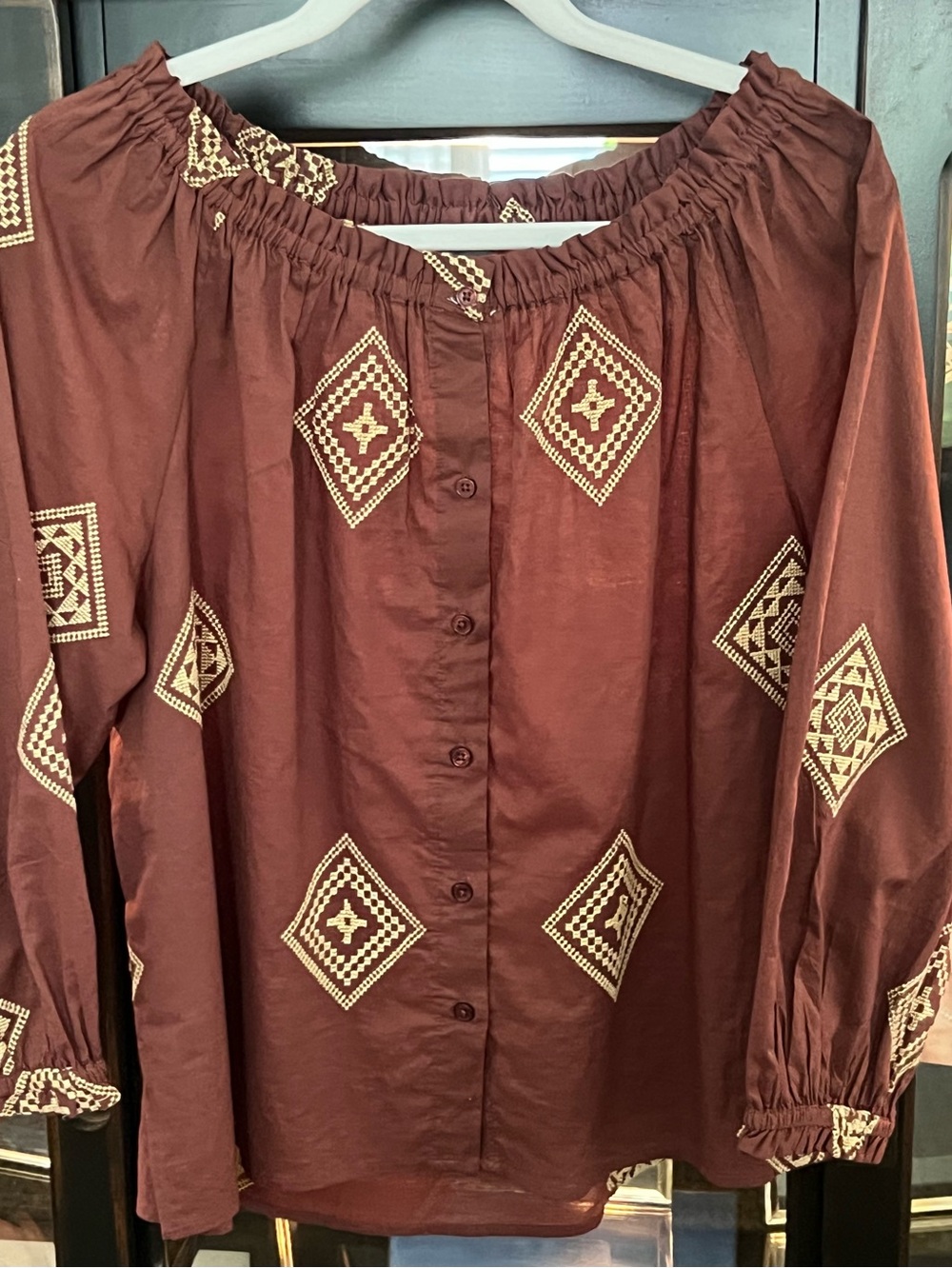 Vince Camuto Rust Brown Embroidered Off-Shoulder Blouse